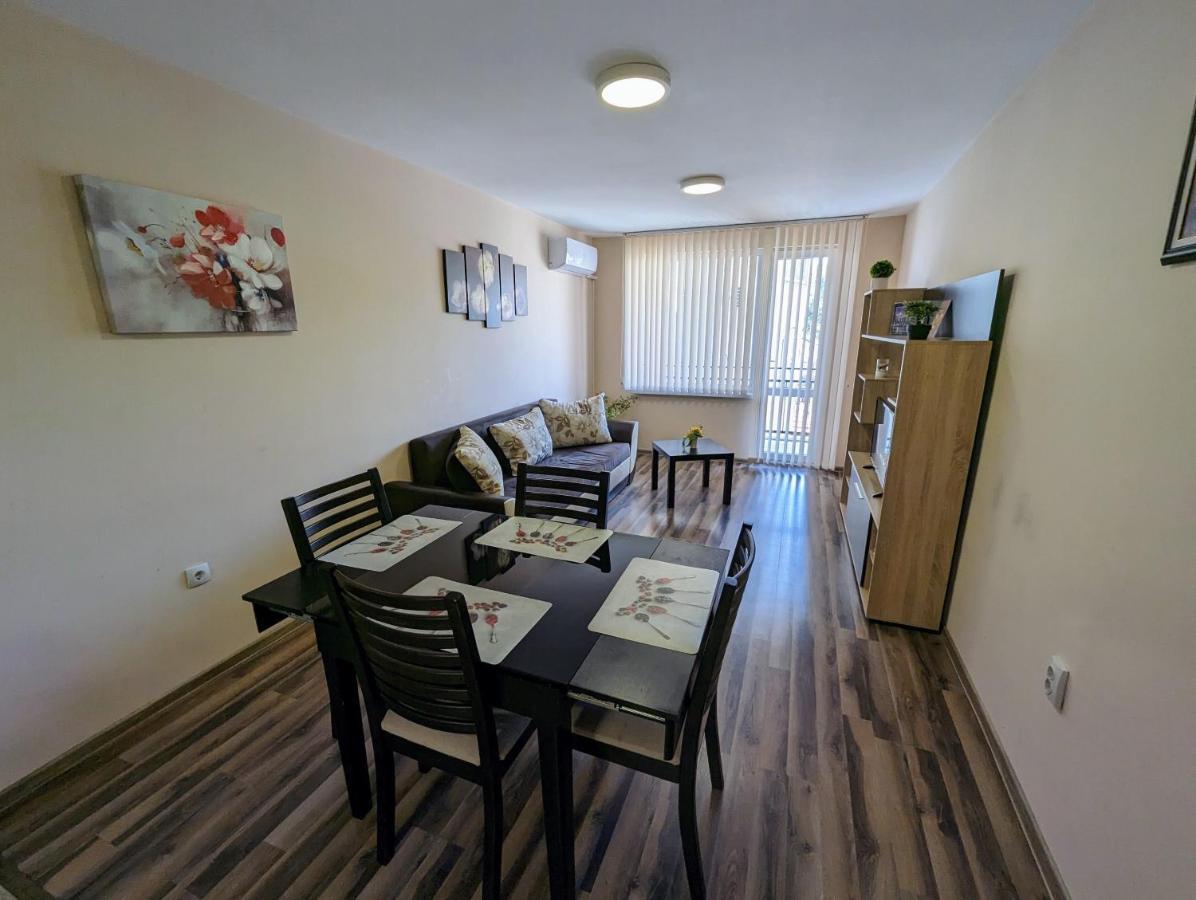 Emalena Apartment Varna Luaran gambar